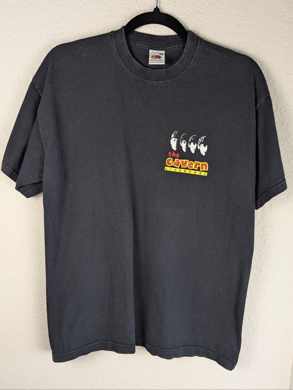 VTG 2005 The Cavern Liverpool T-shirt The Beatles Founding Venue M 100% Cotton